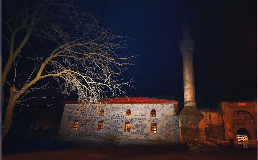ESKİPAZAR CAMİİ İBADETE AÇILDI RESTORE EDİLEN 600 YILLIK TARİHİ CAMİİ TERAVİH NAMAZIYLA İBADETE AÇILDI