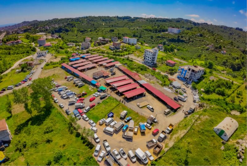ÜNYE HAYVAN PAZARI, YENİLENEN YÜZÜYLE TAKDİR TOPLUYOR